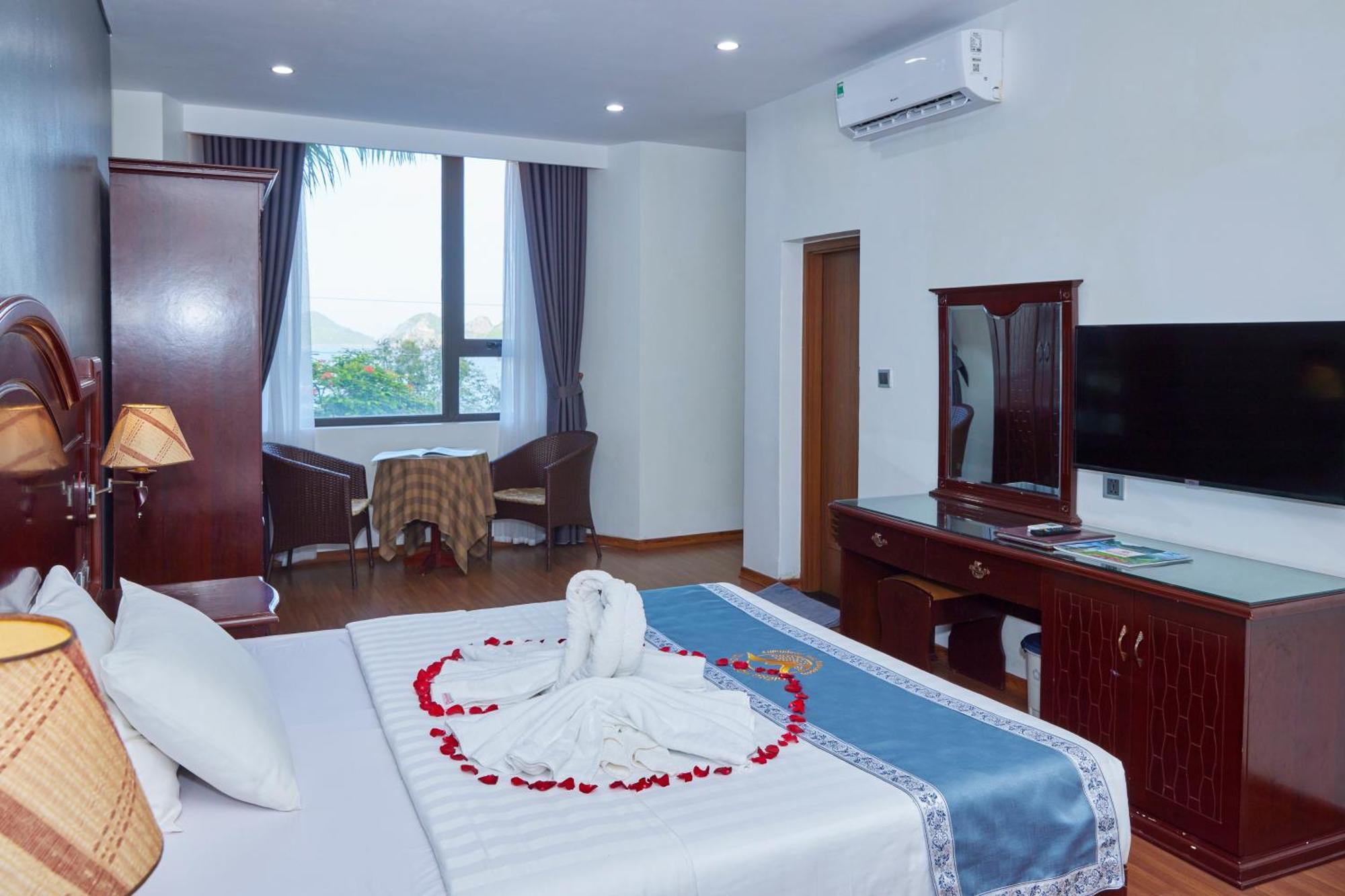 Gieng Ngoc Sea Moutain View Cat Ba Hotell Dong Khe Sau Eksteriør bilde